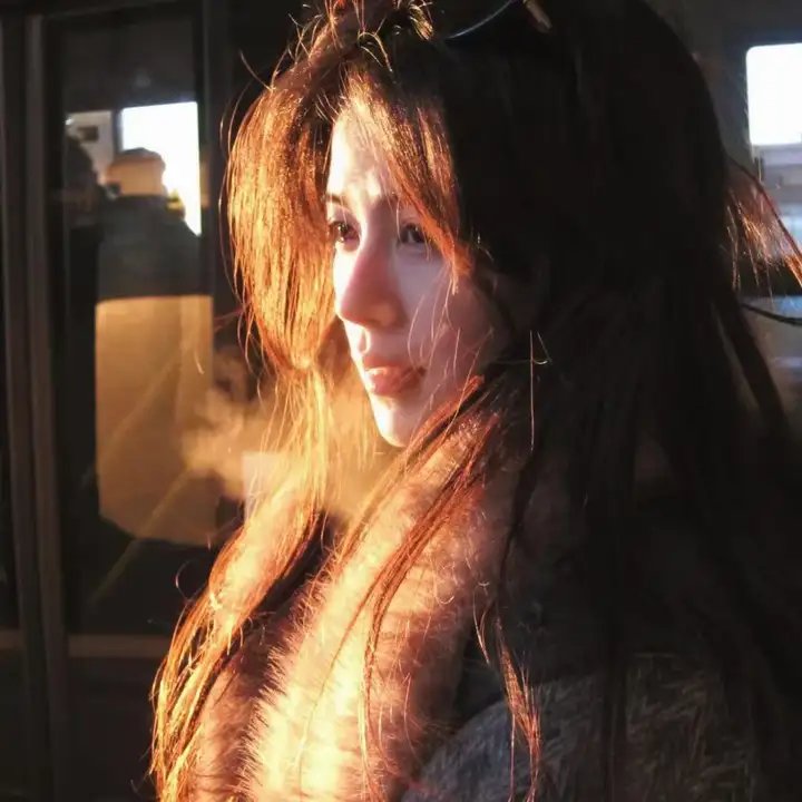 女神蒙上眼